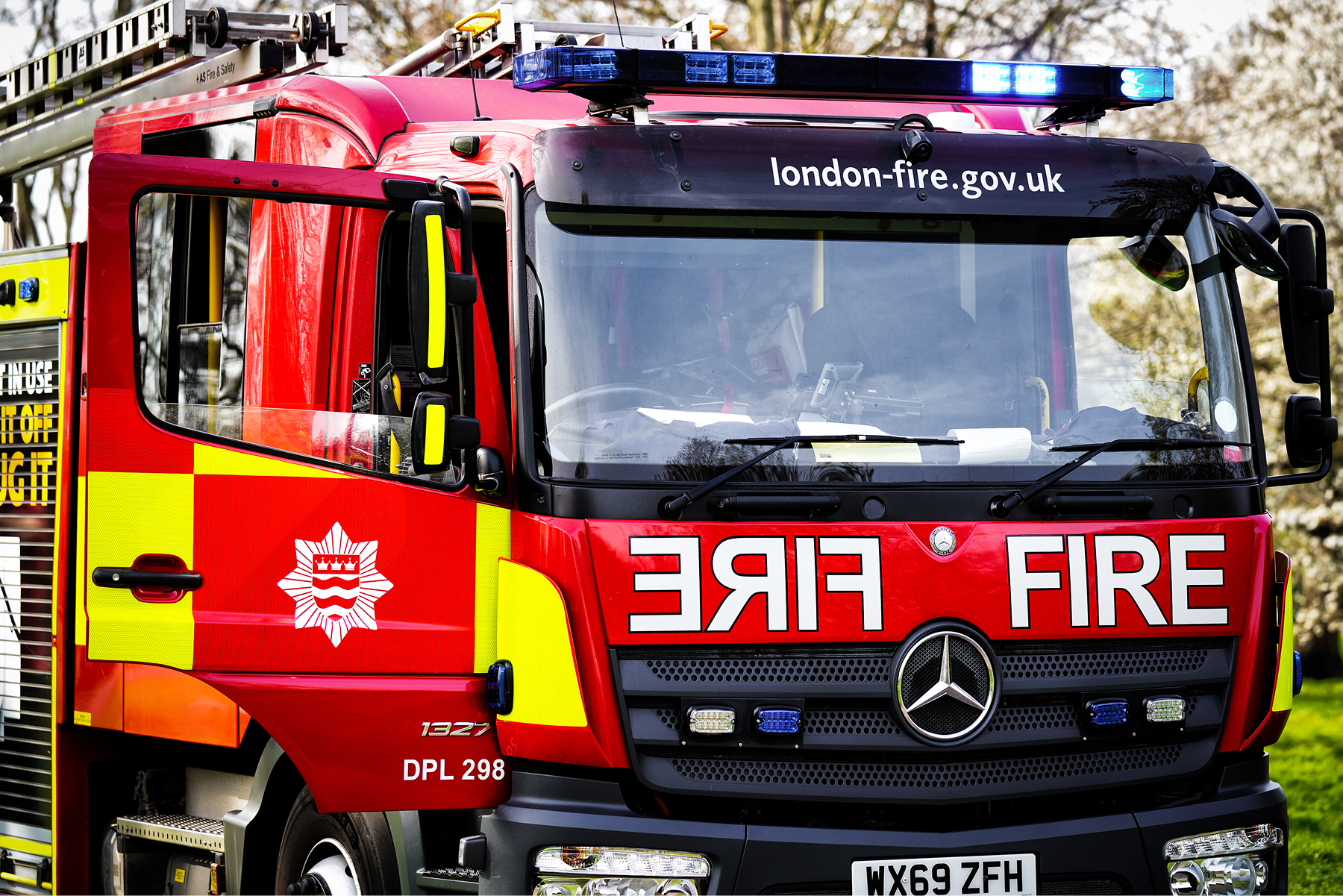 Longwood Vehicle Graphics